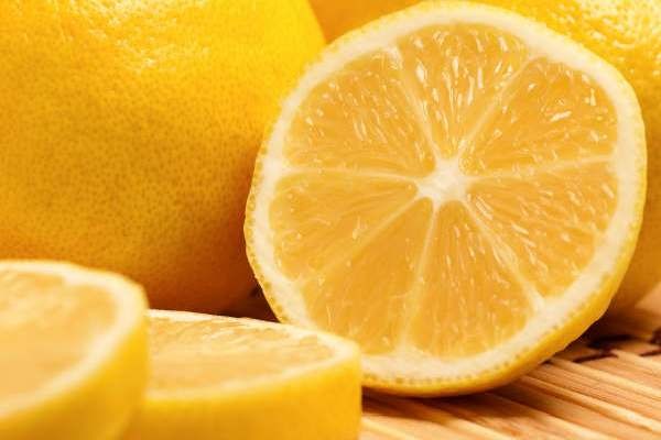 Zašto treba konzumirati vitamin C tokom leta